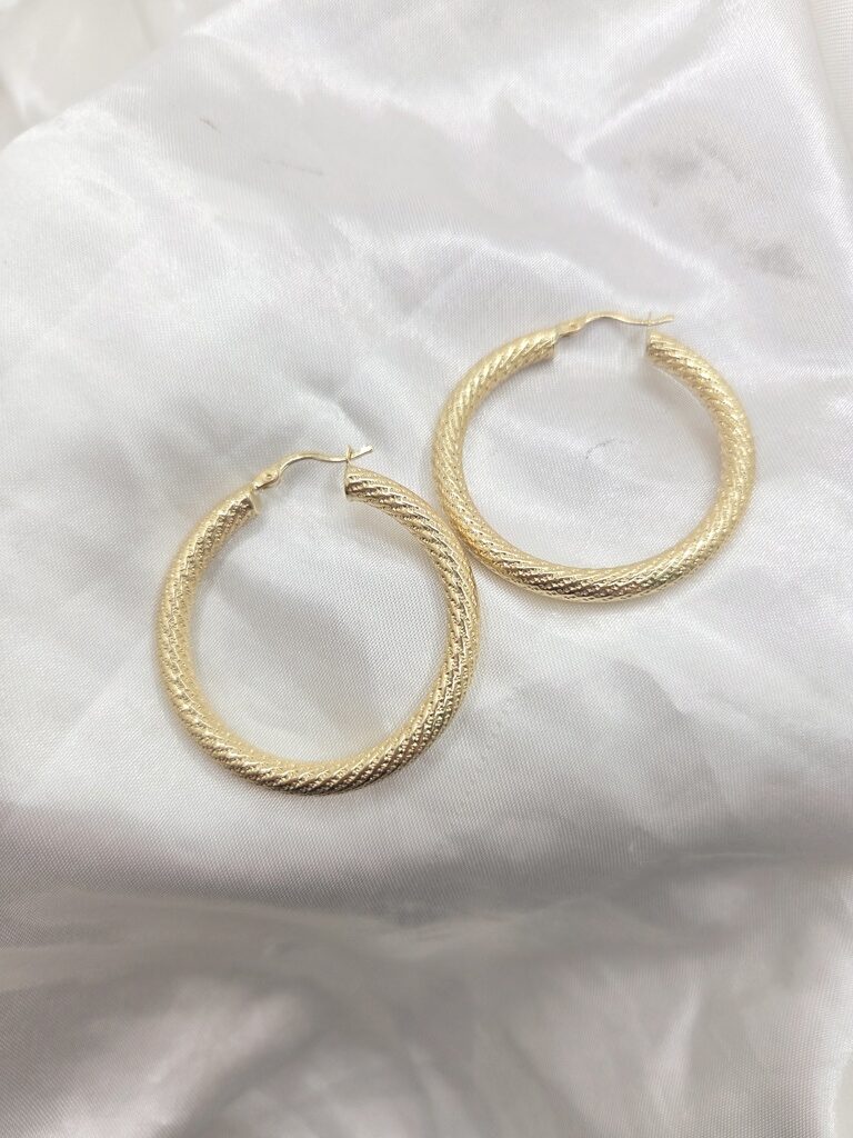10K NEVADAS HOOPS EARRINGS – 6 4MM – JY Jewelry Wholesale