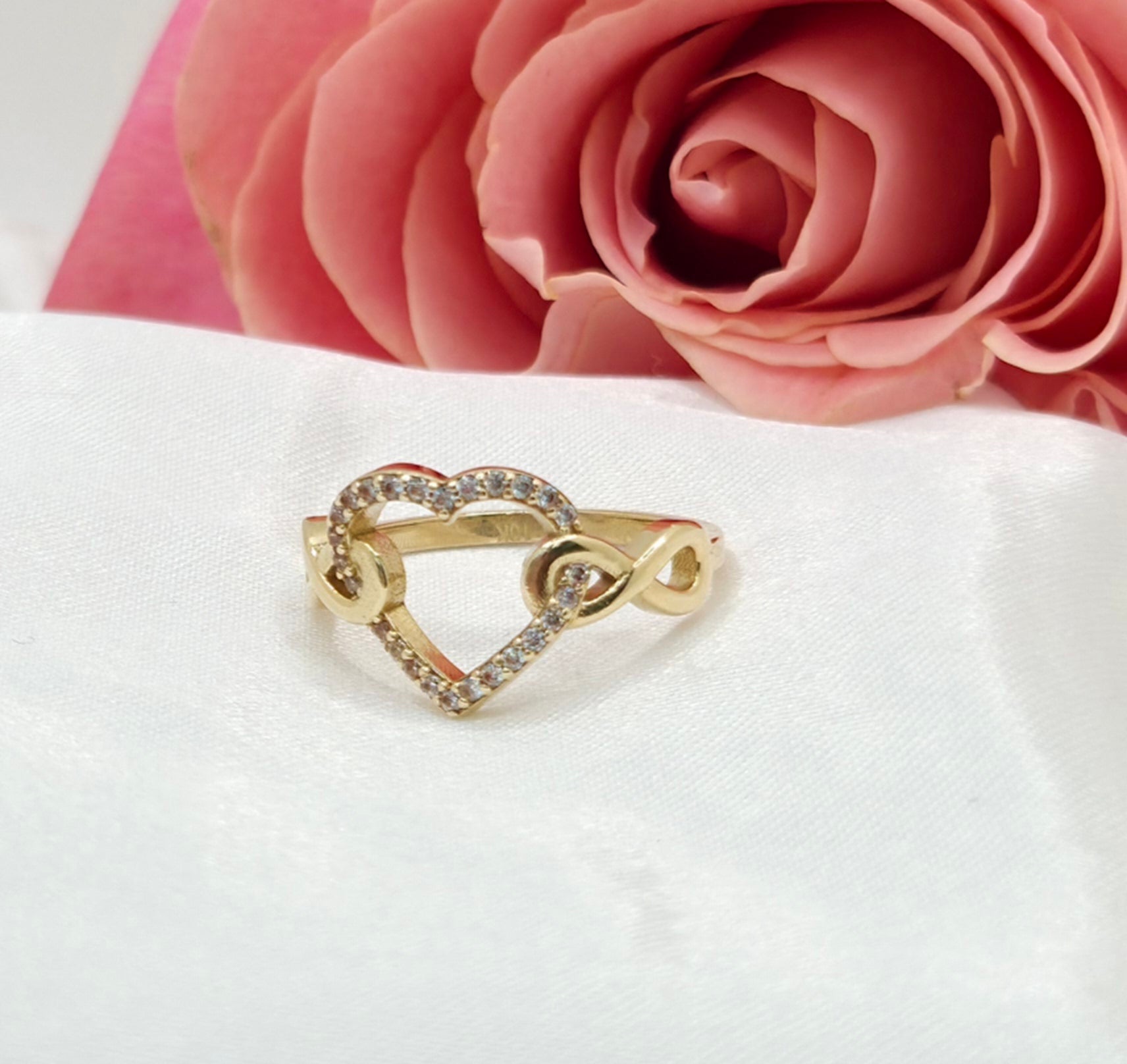 10K TWO INFINITY WITH HEART RING – 7 – JY Jewelry Wholesale