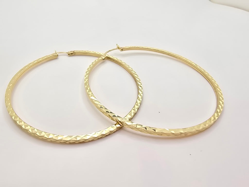 10K DIAMOND CUT DESING STRAIGHT EDGE HOOPS EARRINGS – 2MM 6 – JY Jewelry Wholesale