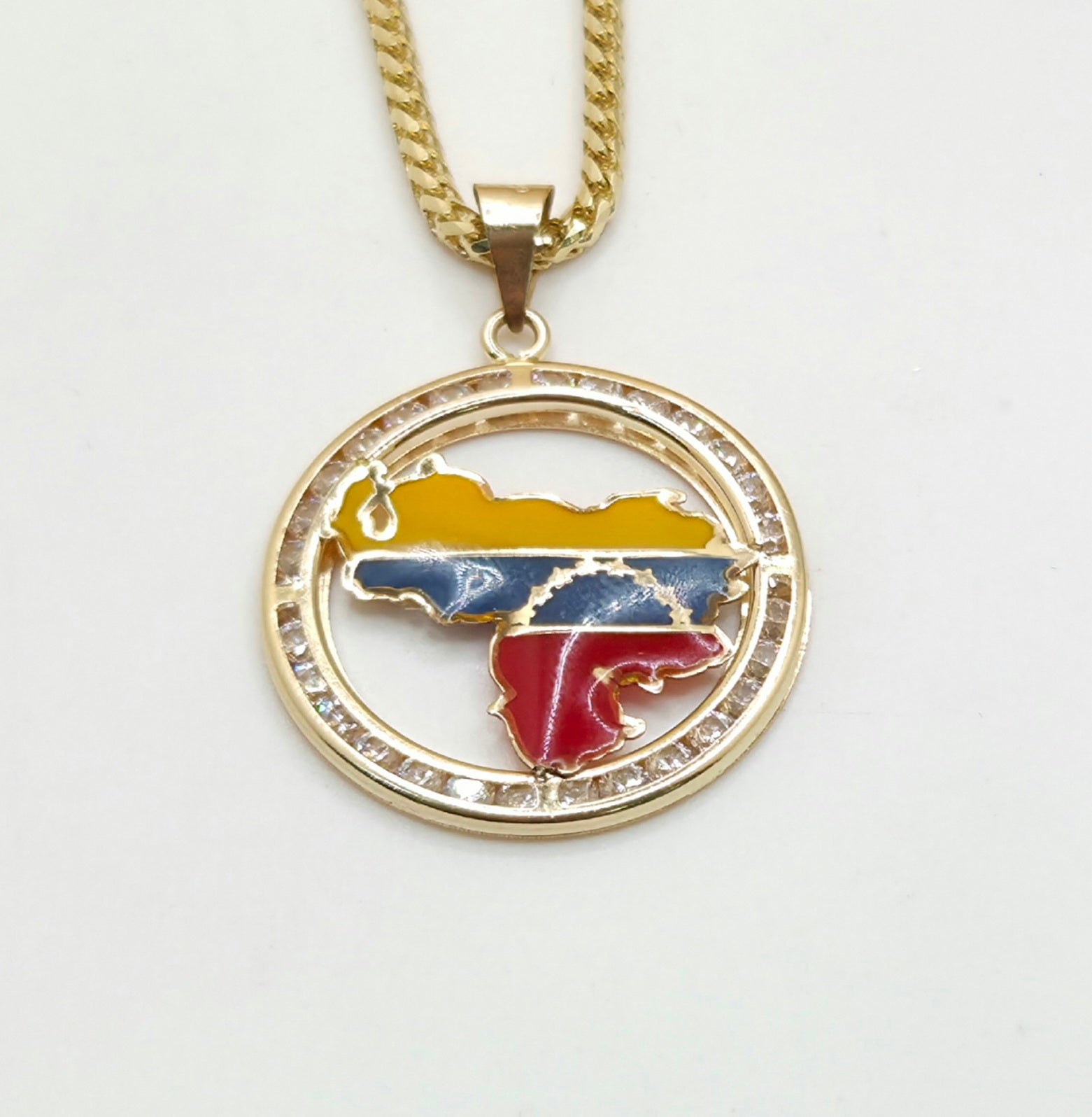 14K CZ DETAIL VENEZUELA FLAG – JY Jewelry Wholesale