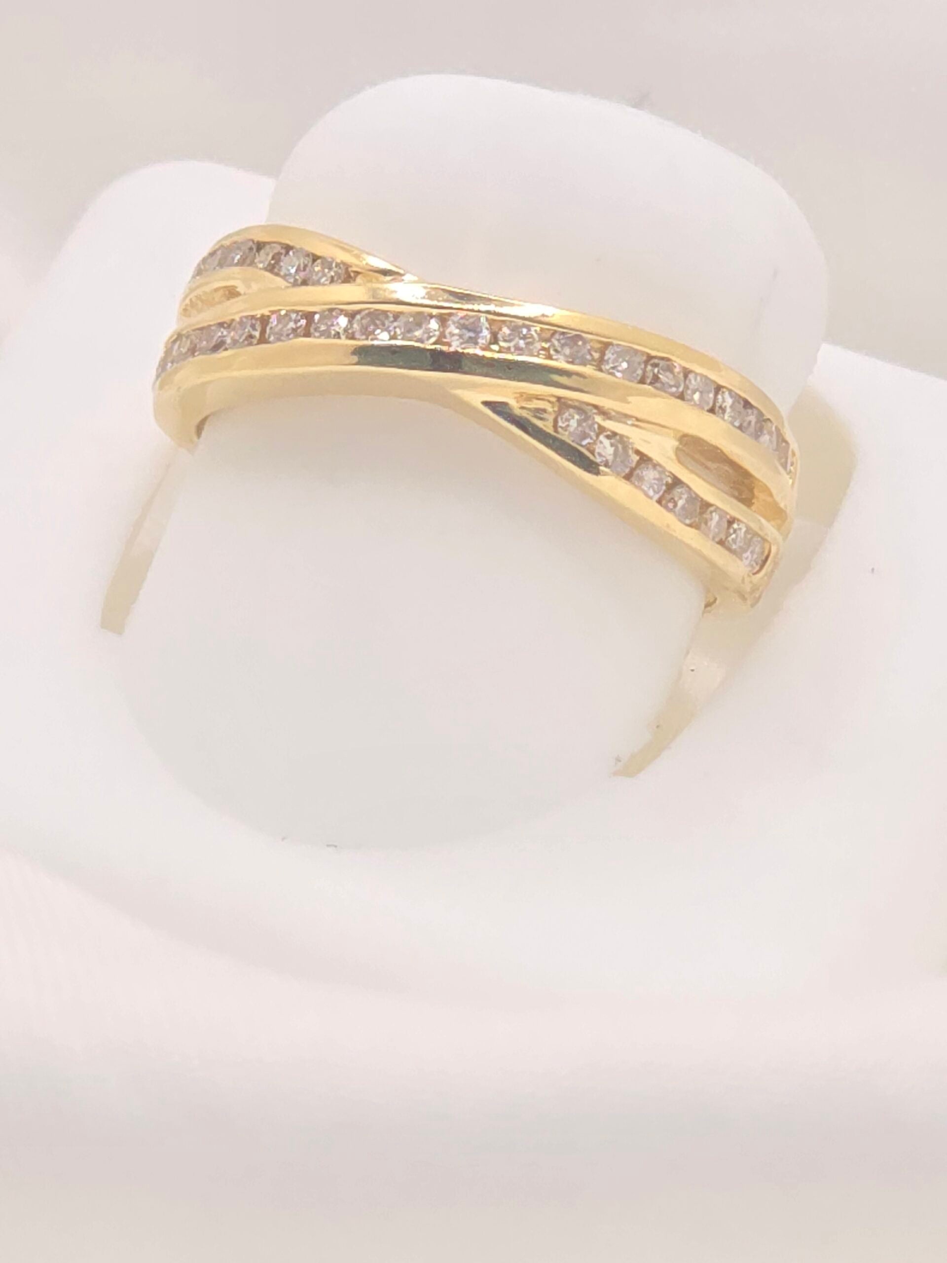 14K YG WOMAN'S VINTAGE ESTATE DIAMOND RING – 6.5 – JY Jewelry Wholesale