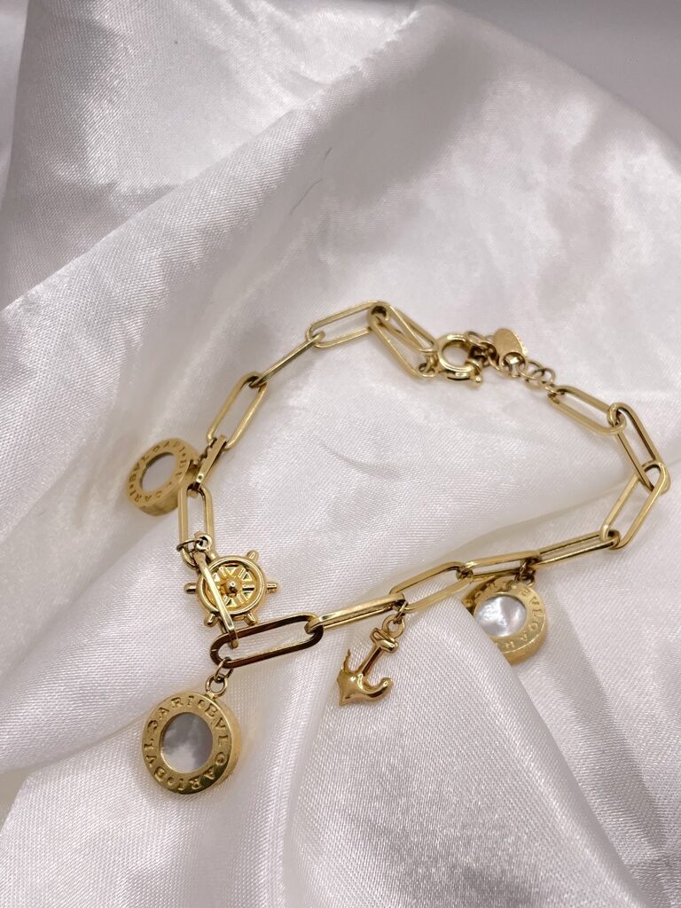 10K PAPER CLIP BRACELET WITH PENDANTS – 8" 4.5MM – JY Jewelry Wholesale