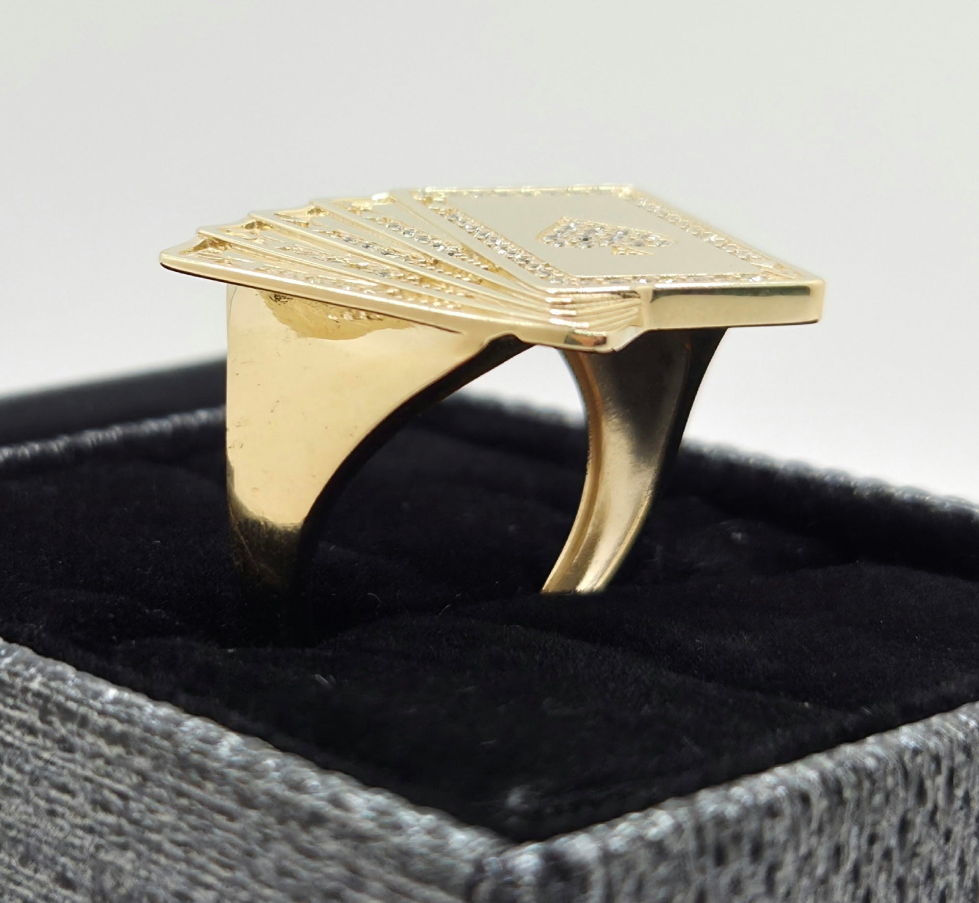 10K POKER DESIGN POKER RING – 10 – JY Jewelry Wholesale