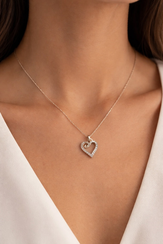 10K WHITE GOLD SMALL HEART SILHOUETTE DIAMOND PENDANT – JY Jewelry Wholesale