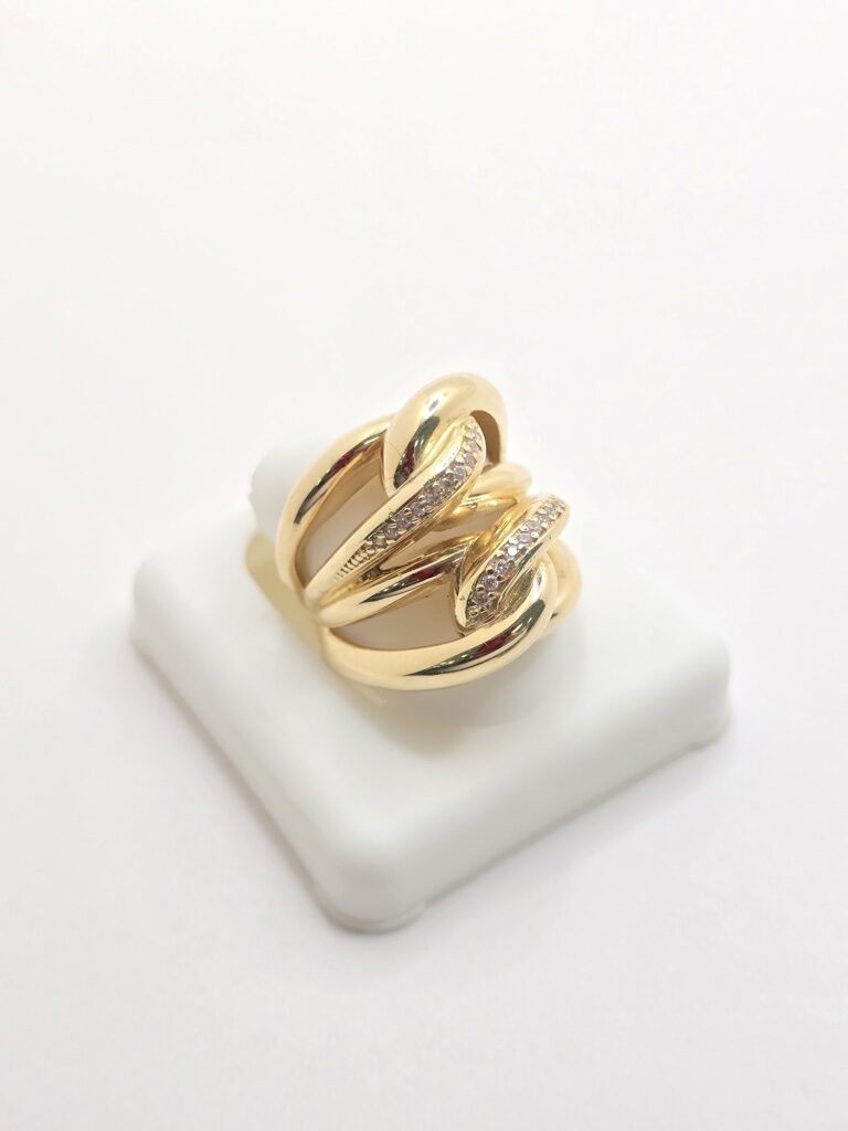 14K MODERN INFLATED INTERTWINED HOOPS RING WITH ZIRCONIA – 7 – JY Jewelry Wholesale