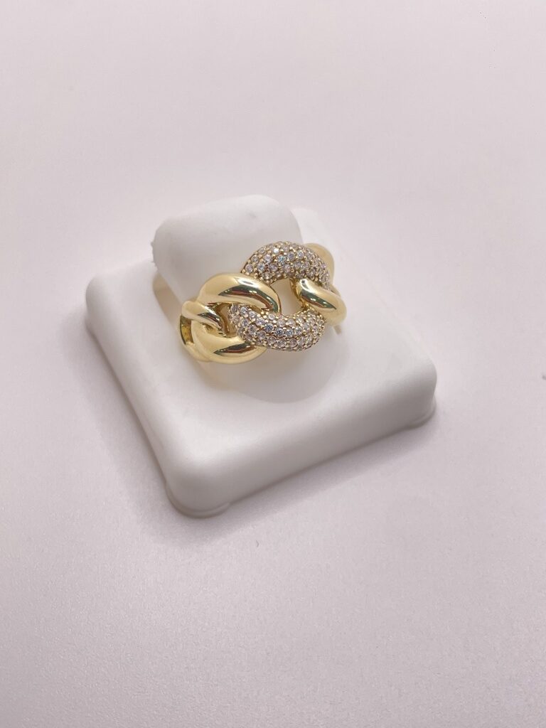 10K MODERN CHAIN ??STYLE RING WITH ZIRCONIA IN THE CENTER – 6.5 – JY Jewelry Wholesale