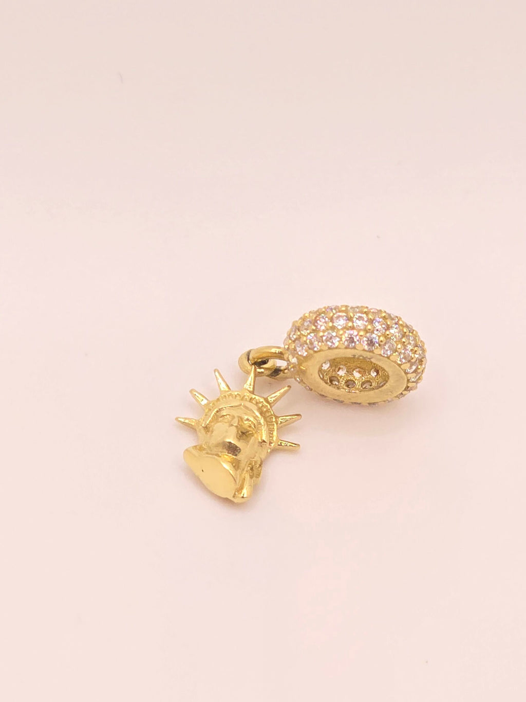 10K STATUE OF LIBERTY CHARM – JY Jewelry Wholesale