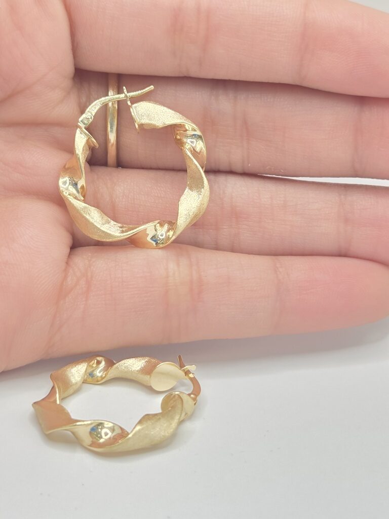 10K NEW STYLE CROOKED ELEGANT HOOPS EARRINGS – 2 – JY Jewelry Wholesale