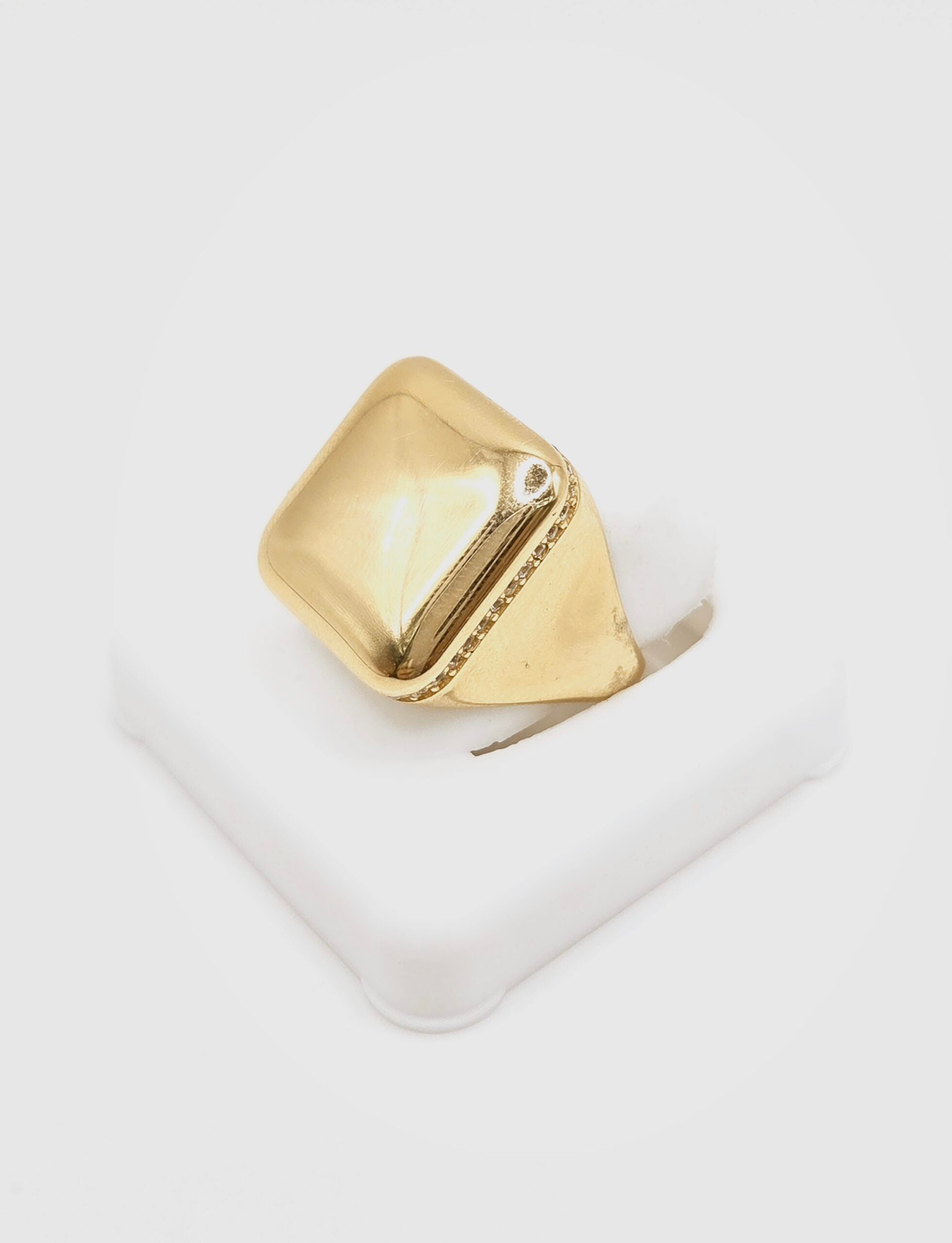 14K SQUARE PLAIN CZ DETAIL RING – 8 – JY Jewelry Wholesale