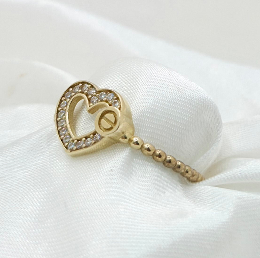10K CZ SILHOVETTE HEART RING – 7 – JY Jewelry Wholesale