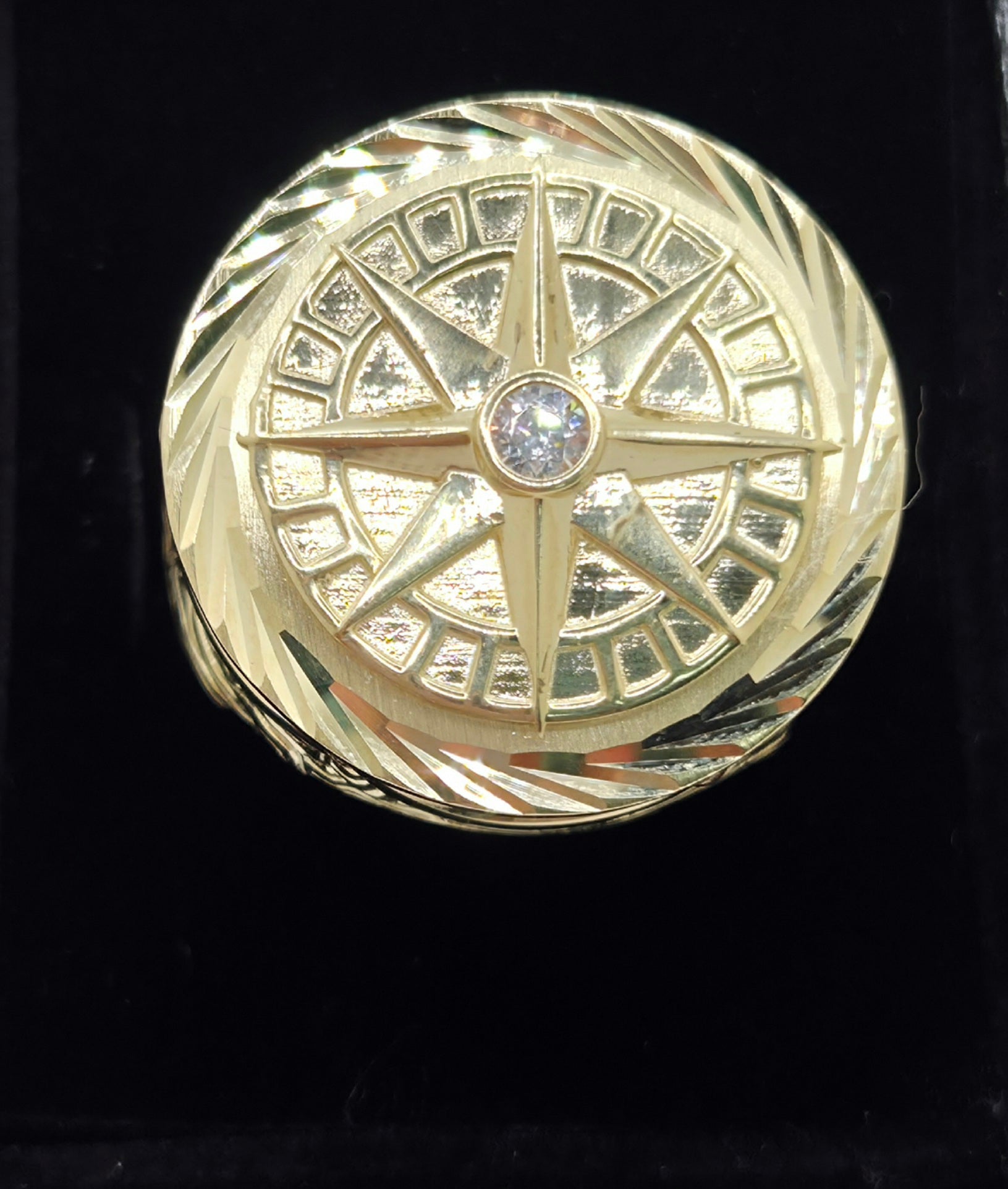 10K DIAMOND CUT AROUND COMPASS ROSE MEN'S RING – 12 – JY Jewelry Wholesale