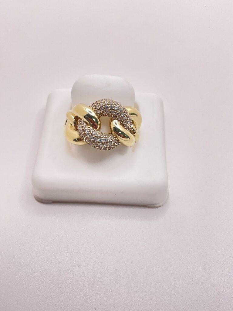 10K MODERN CHAIN ??STYLE RING WITH ZIRCONIA IN THE CENTER – 6.5 – JY Jewelry Wholesale