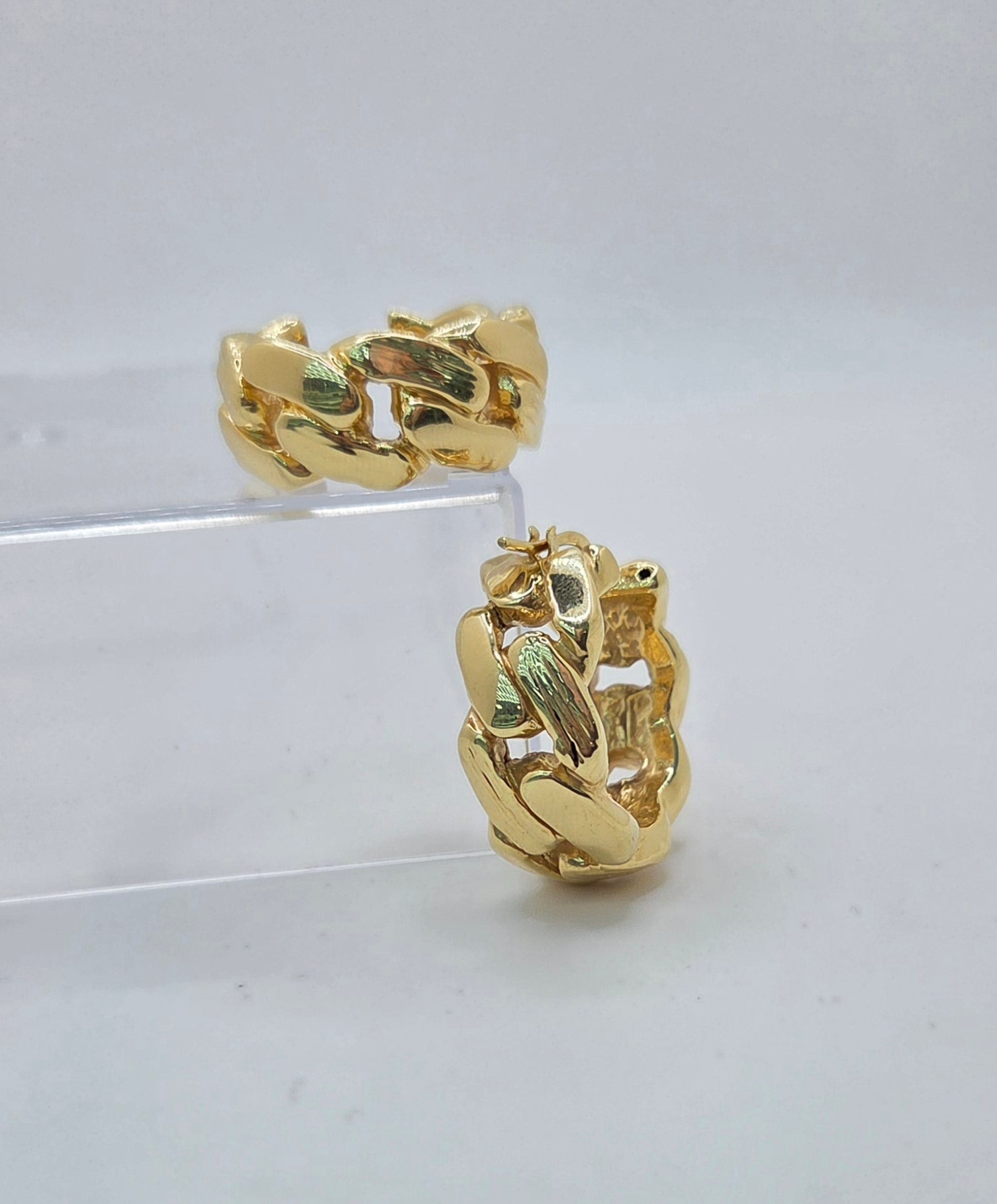 10K EDGE CHAIN STYLE HOOPS EARRINGS – JY Jewelry Wholesale