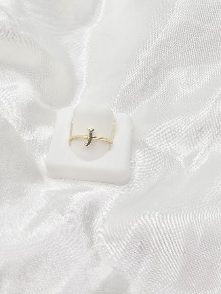 14K "J" LETTER RING – 7 – JY Jewelry Wholesale