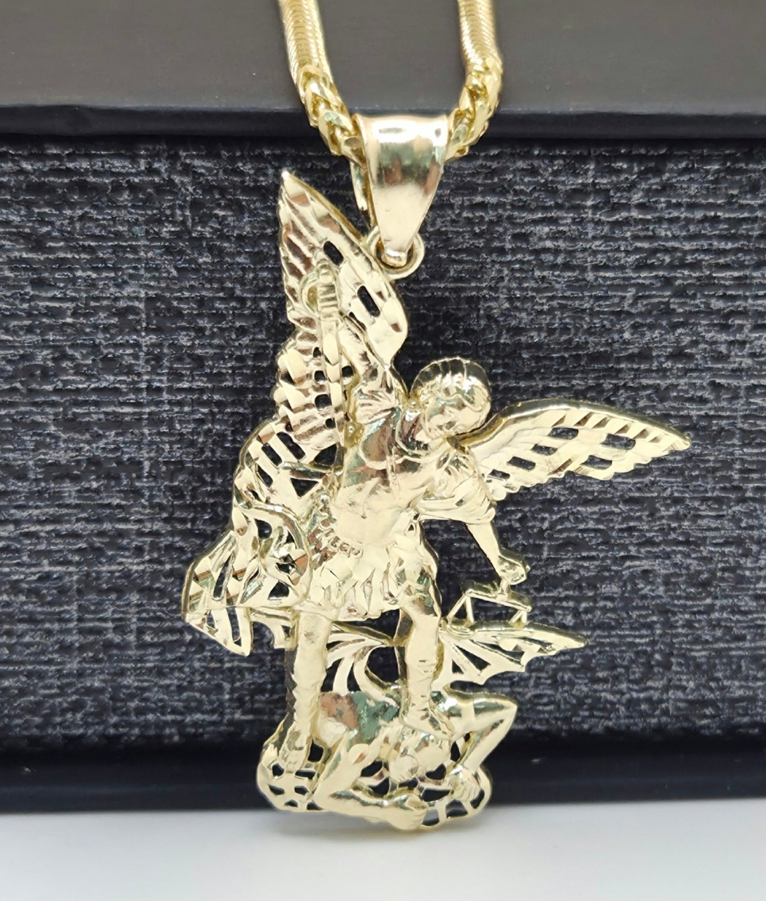 10K MEDIUM SAN MIGUEL PENDANT – JY Jewelry Wholesale