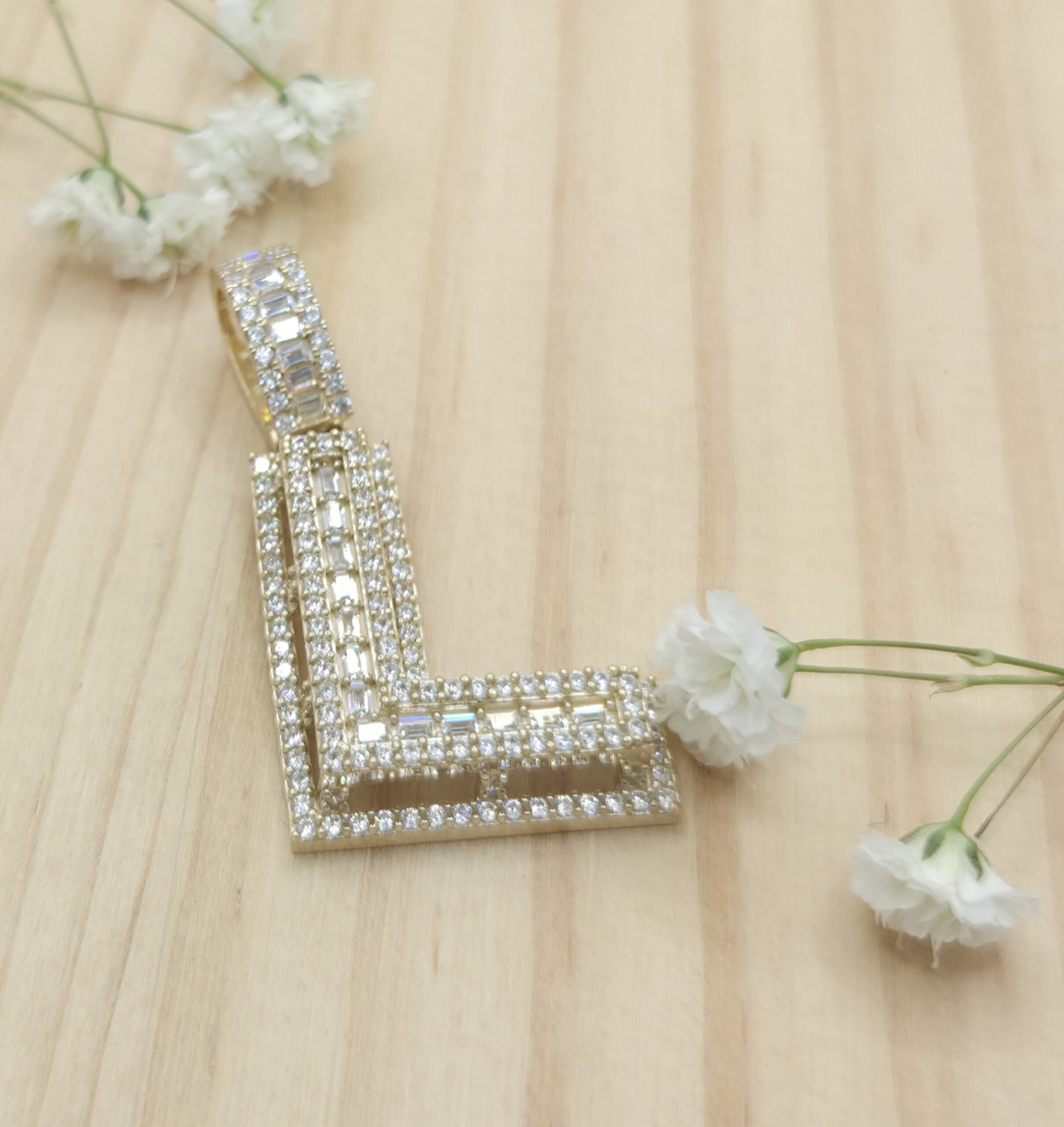 10K MEDIUM CZ "L" LETTER PENDANT – JY Jewelry Wholesale