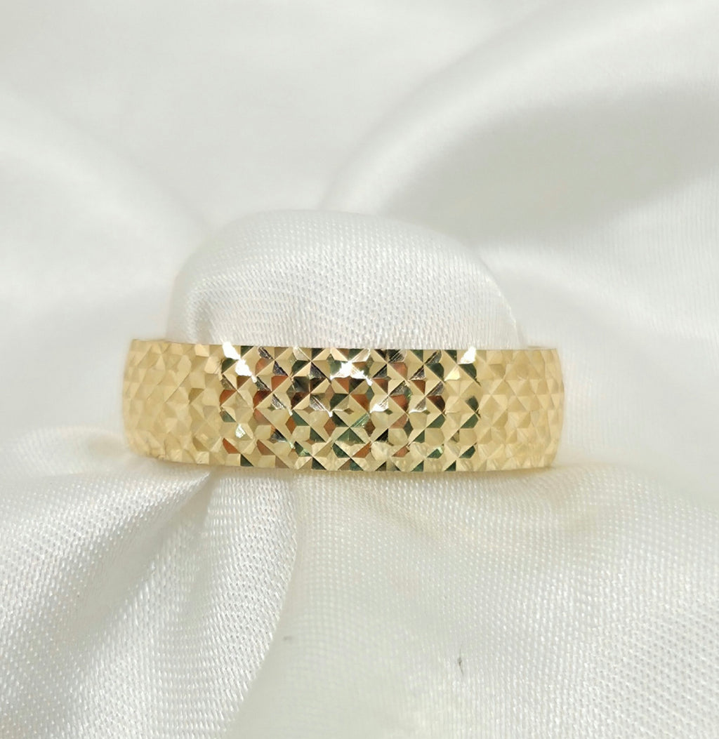 10K FANCY DIAMOND CUT WEDDING BAND RING – 7 6MM – JY Jewelry Wholesale