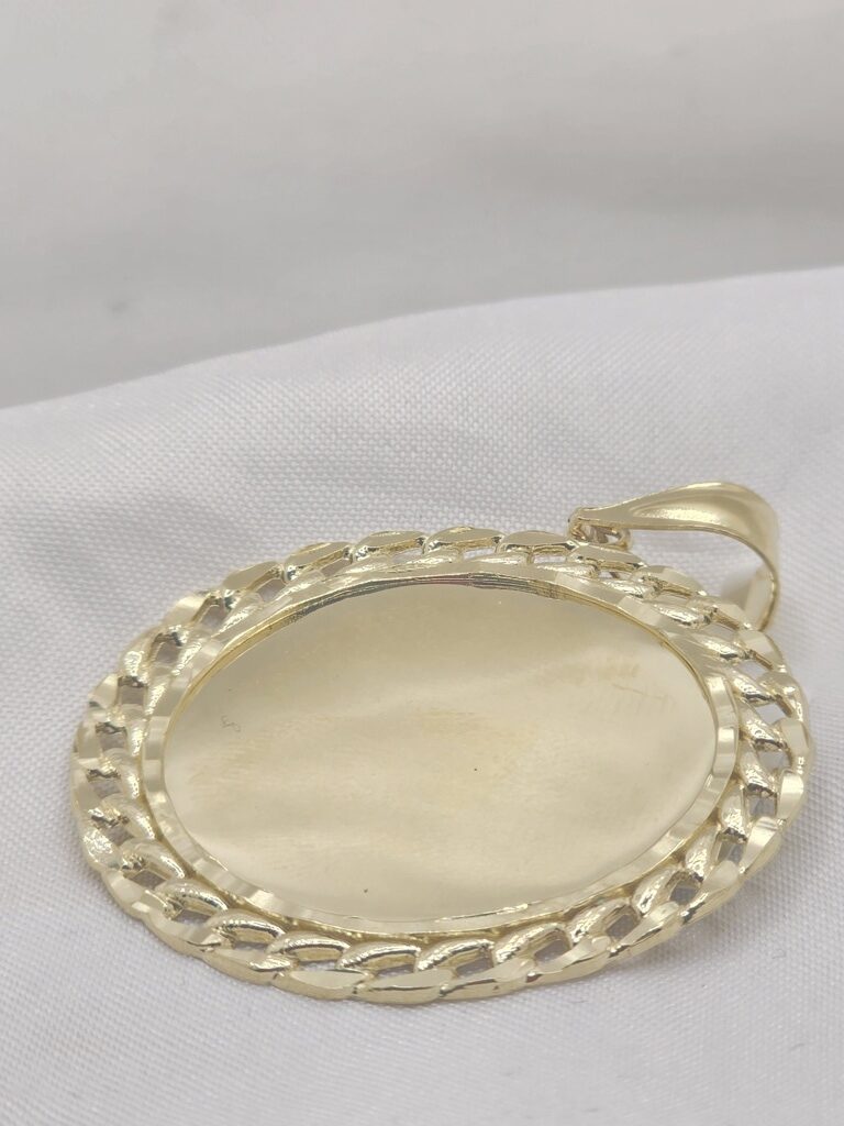 10K ROUND CHAIN DETAIL MEMORIAL PENDANT – JY Jewelry Wholesale