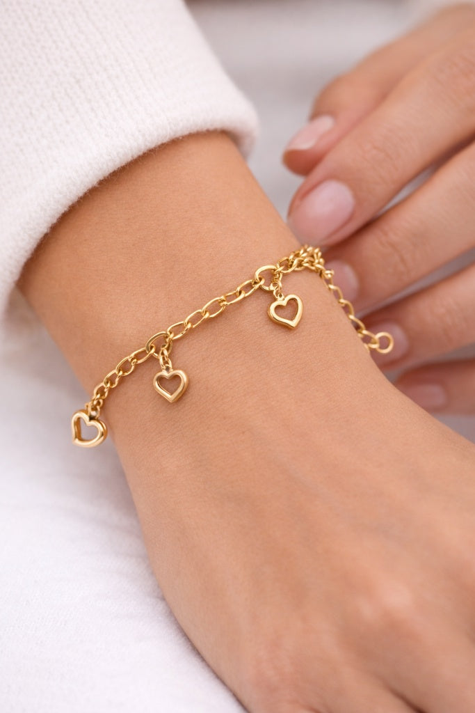 14K HEART PENDANTS ROLO BRACELET – 8.5 – JY Jewelry Wholesale