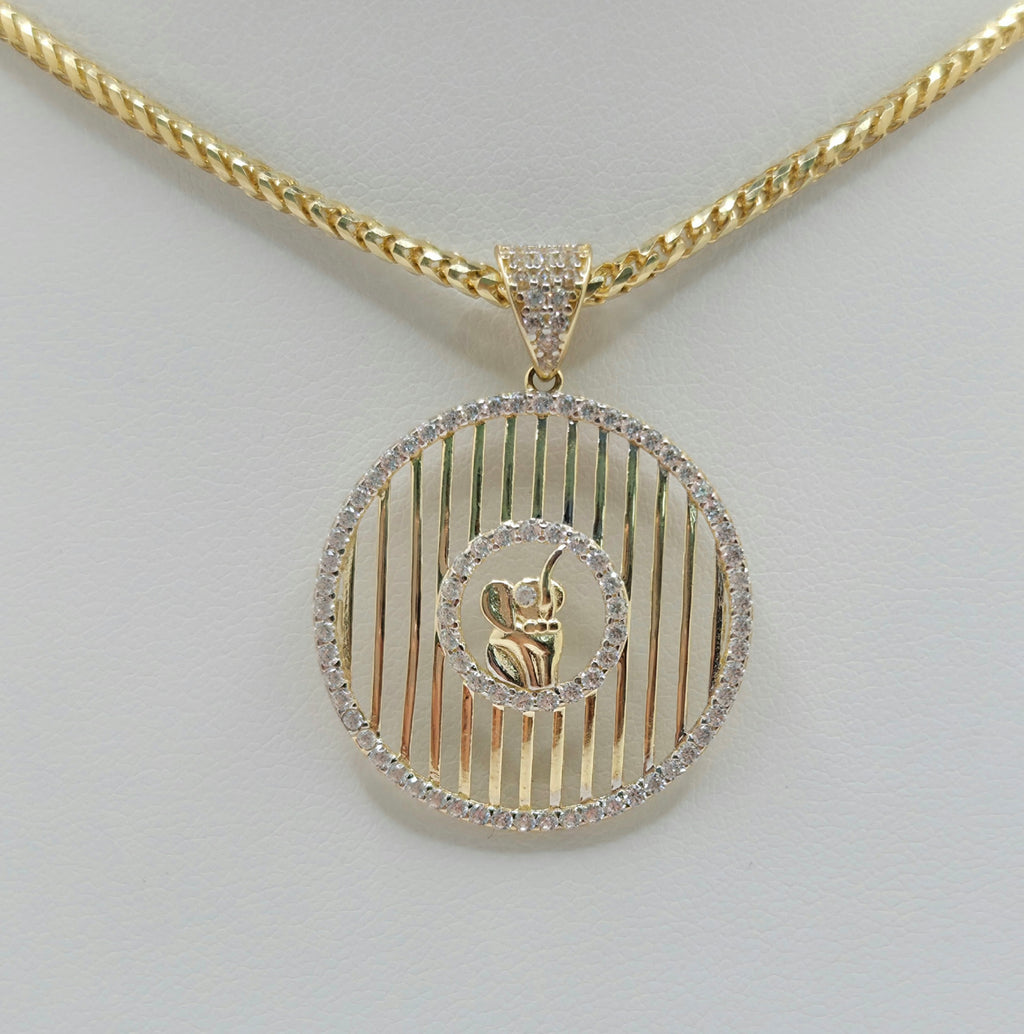 14K BAR BACKGROUND ROUND ELEPHANT CENTER PENDANT – JY Jewelry Wholesale