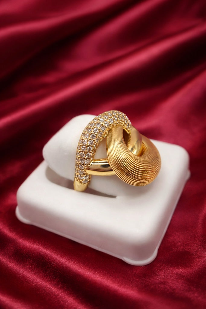 10K CZ AND NEVADA DESIGN DROP SILHOUETTE INTERTWINED RING – 8-8.5 – JY Jewelry Wholesale