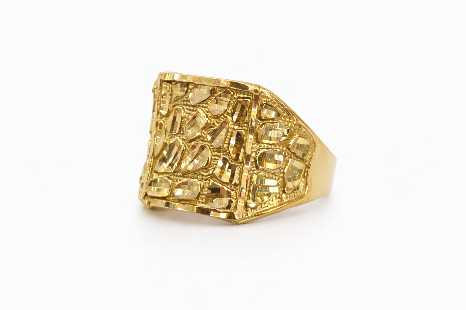 10K RING FULL OF NUGGET DETAILS – 11.5 – JY Jewelry Wholesale