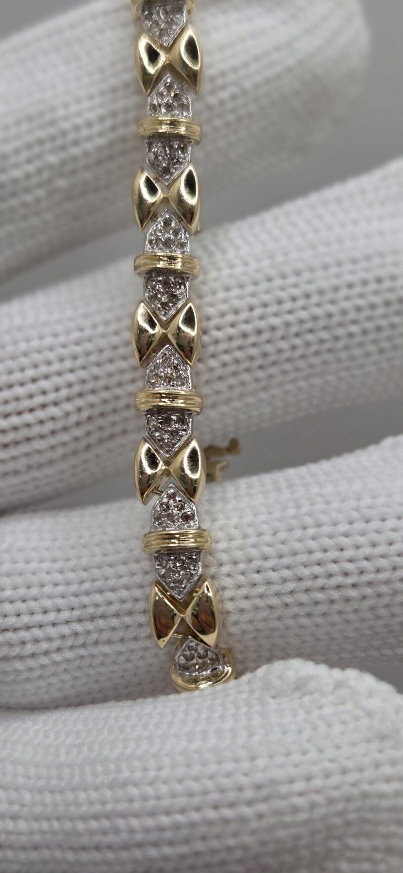 14K YELLOW GOLD ROUND NATURAL DIAMOND WOMAN'S TENNIS BRACELET – 7.5MM 7.5" – JY Jewelry Wholesale