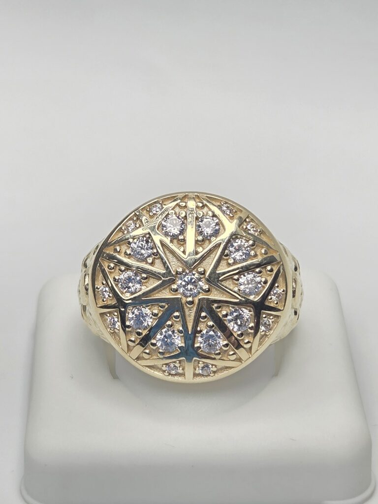 10K ROUND STAR DESIGN SMALL ROSETTA MAN'S RING – 12-12.5 – JY Jewelry Wholesale