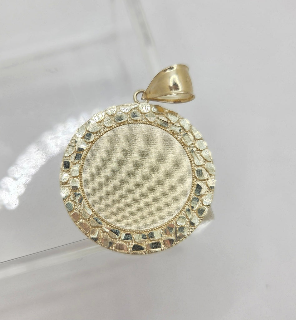 10K NUGGET FRAME ROUND MEMORIAL PENDANT – JY Jewelry Wholesale