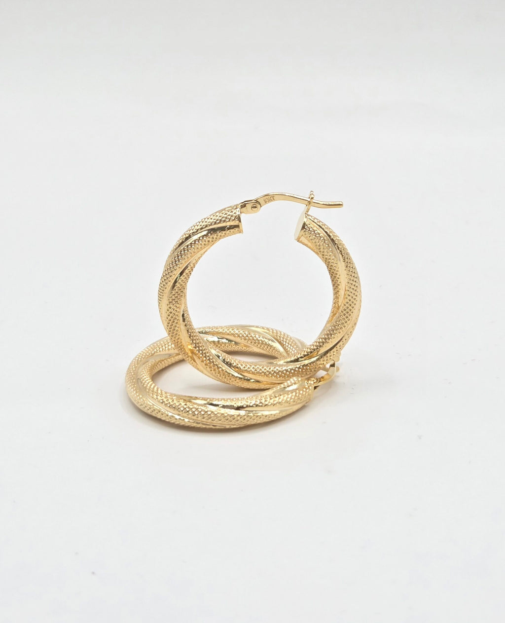 10K CROOKED NEVADAS HOOPS EARRINGS – 4 5MM – JY Jewelry Wholesale