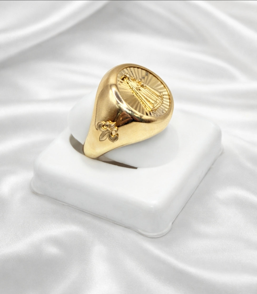 10K DIAMOND CUT BACKGROUND CARIDAD ROUND RING – 9.5 – JY Jewelry Wholesale