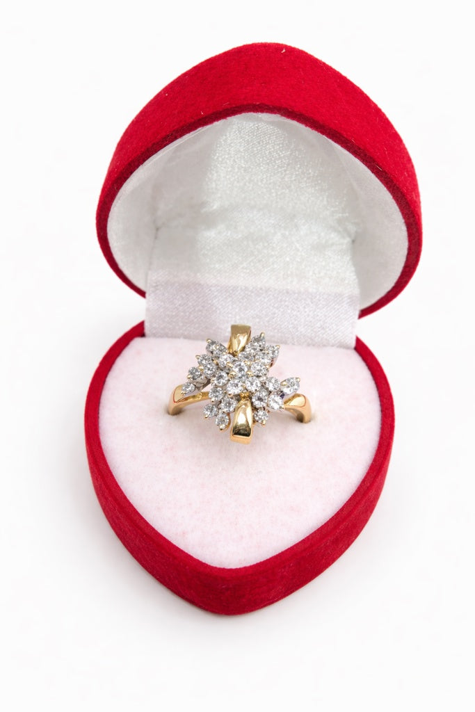 10K ELEGANT ABSTRACT DESIGN DIAMOND WOMAN'S RING – 6.5 – JY Jewelry Wholesale