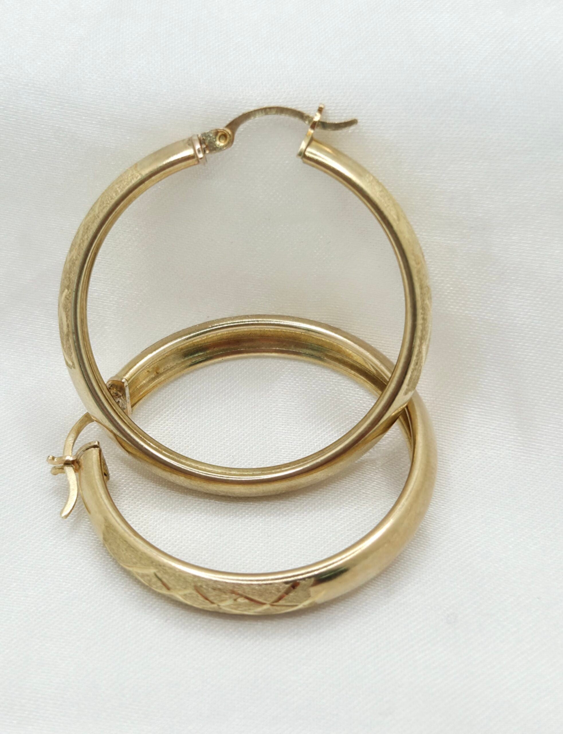 10K VINTAGE DESIGN HOOPS EARRINGS – 4 – JY Jewelry Wholesale