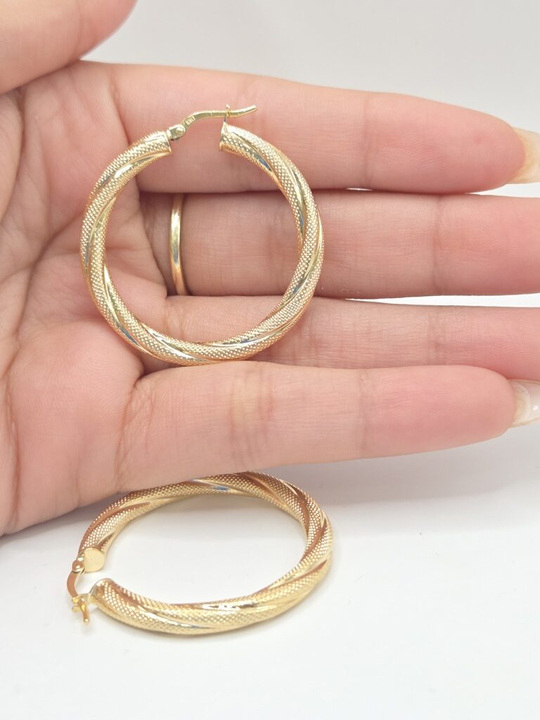 10K CROOKED NEVADAS HOOPS EARRINGS – 4 4MM – JY Jewelry Wholesale