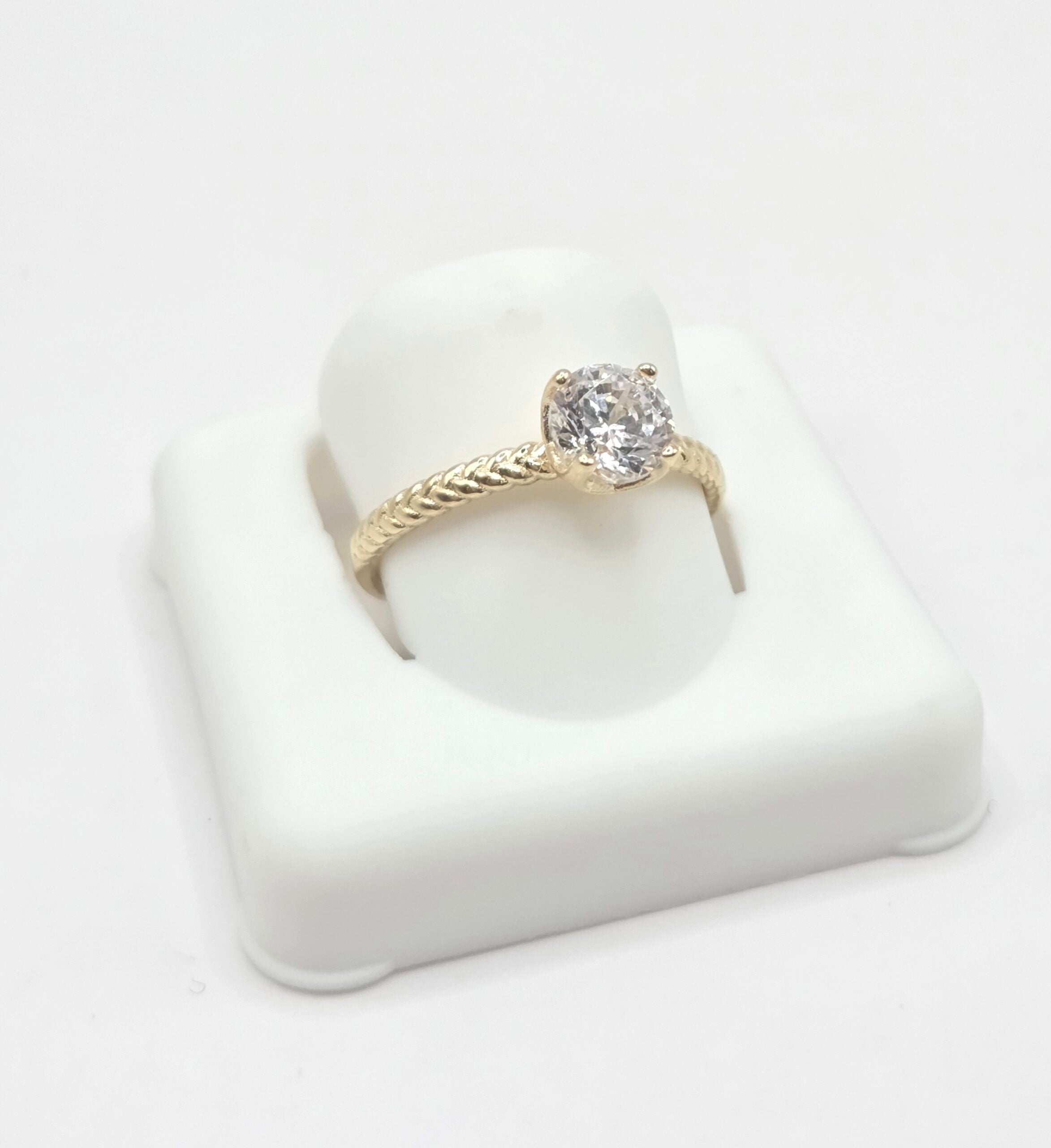 14K DELICATE BRAIDED DESIGN PROMISE RING – 7 – JY Jewelry Wholesale