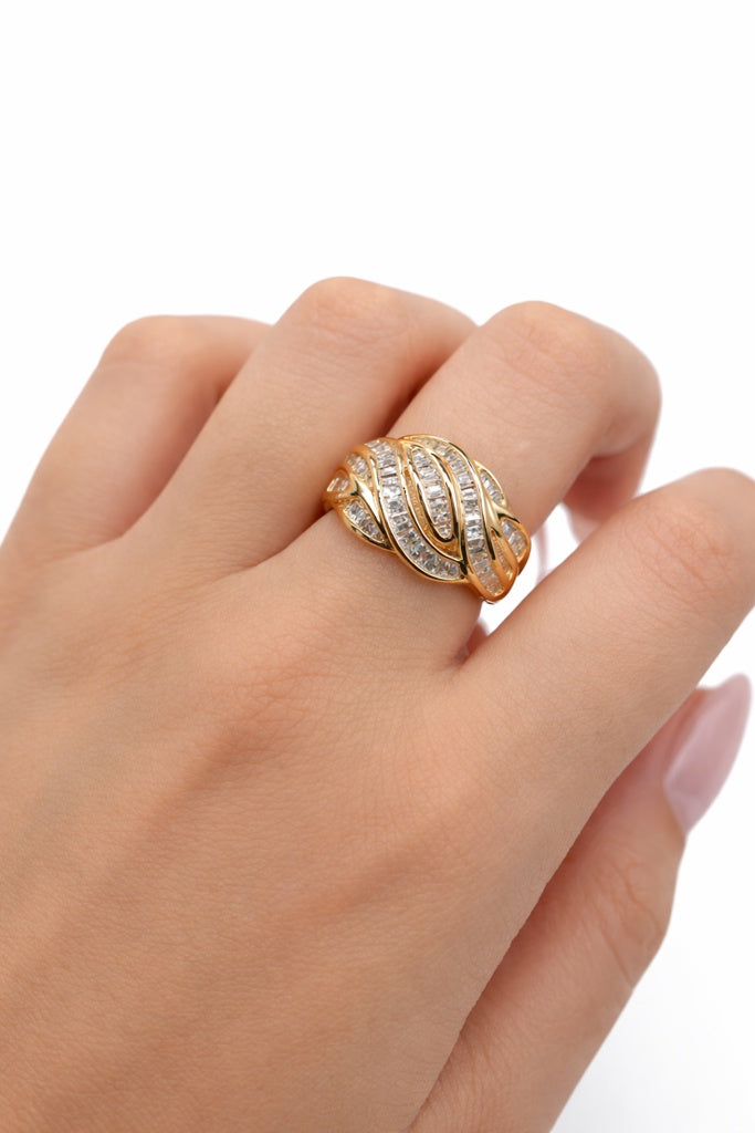 14K BAGUETTE DIAMOND SHELL DESIGN RING – 7 – JY Jewelry Wholesale