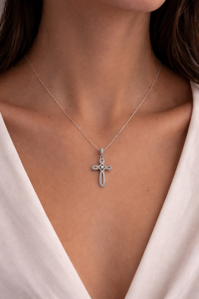 10K WHITE GOLD CROSS DIAMOND PENDANT – JY Jewelry Wholesale