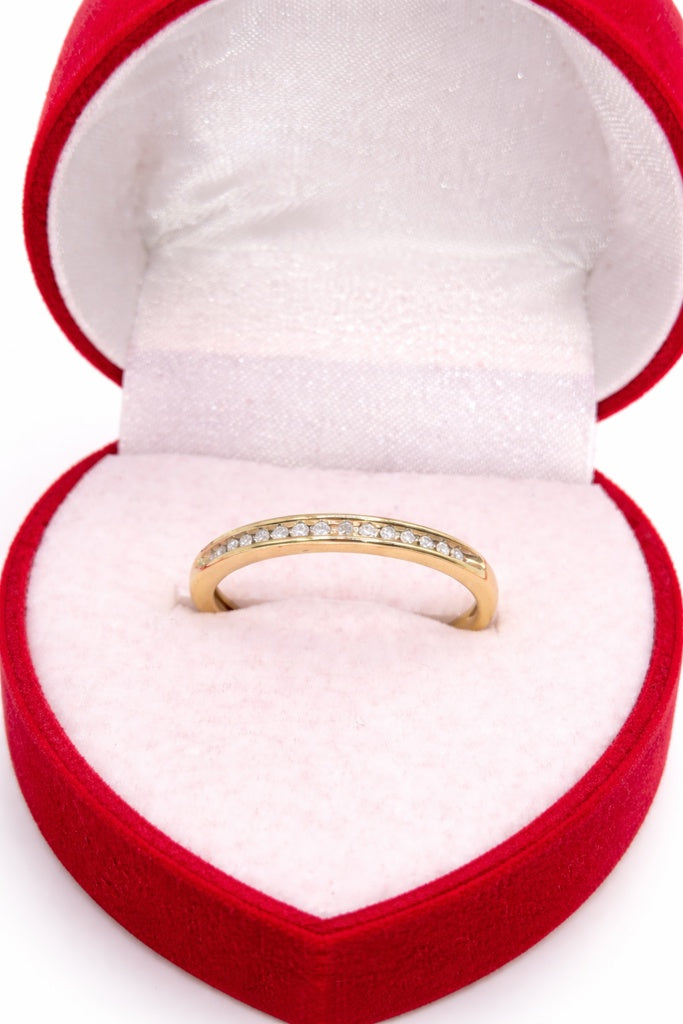 10K DELICATE DIAMOND WOMAN'S BAND RING – 7 – JY Jewelry Wholesale