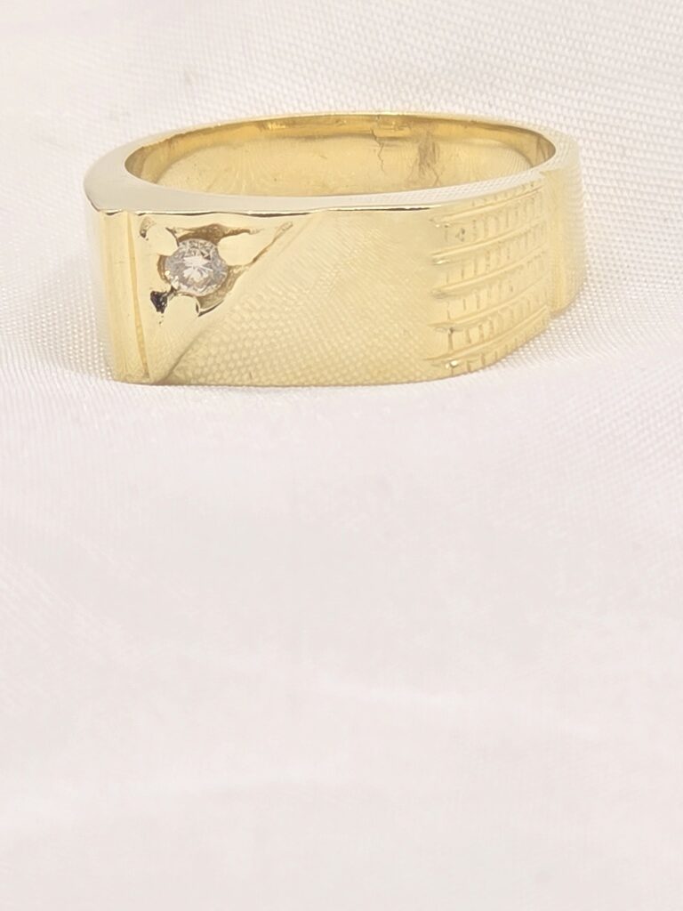 14K Yellow Gold Men's Textured Band with Diamond Accent – Classic Vintage Design – 9.5 – JY Jewelry Wholesale