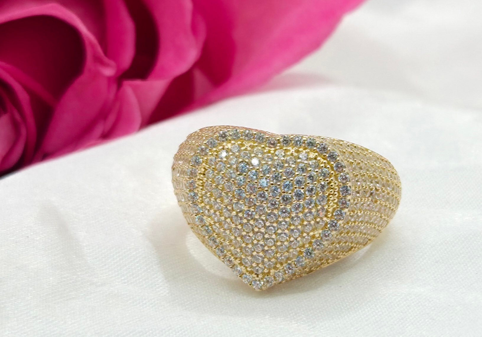 10K ELEGANT CZ BIG HEART – 8.5 – JY Jewelry Wholesale