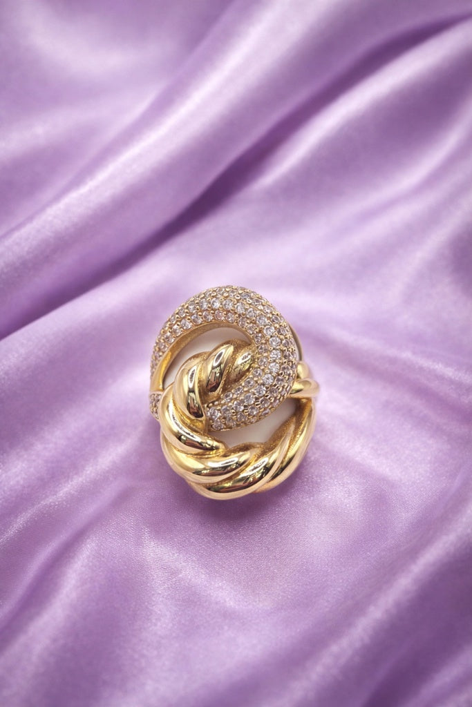 10K CZ AND PLAIN ROPE INTERTWINED WOMAN'S RING – 8 – JY Jewelry Wholesale