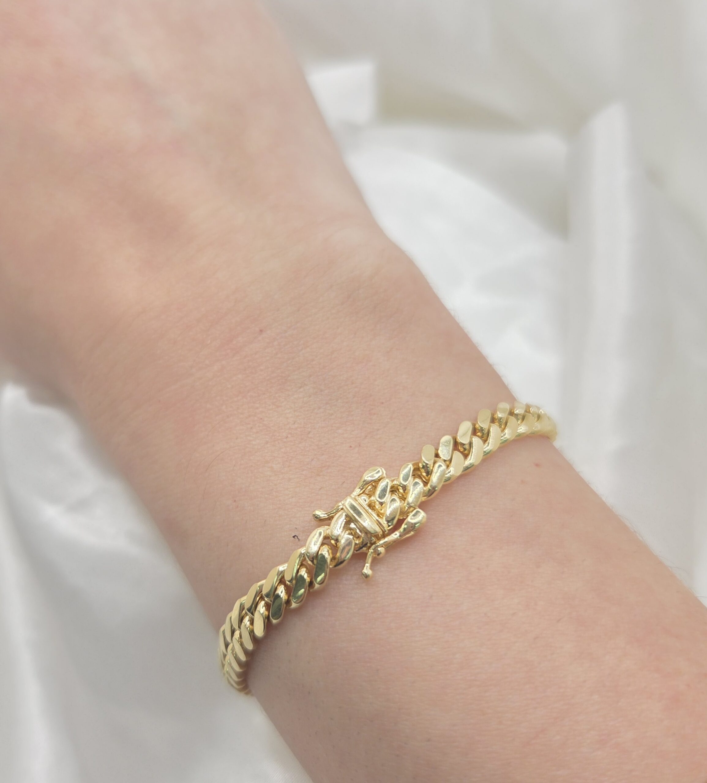 10K SOLID MIAMI CUBAN BRACELET – 5MM 7" – JY Jewelry Wholesale