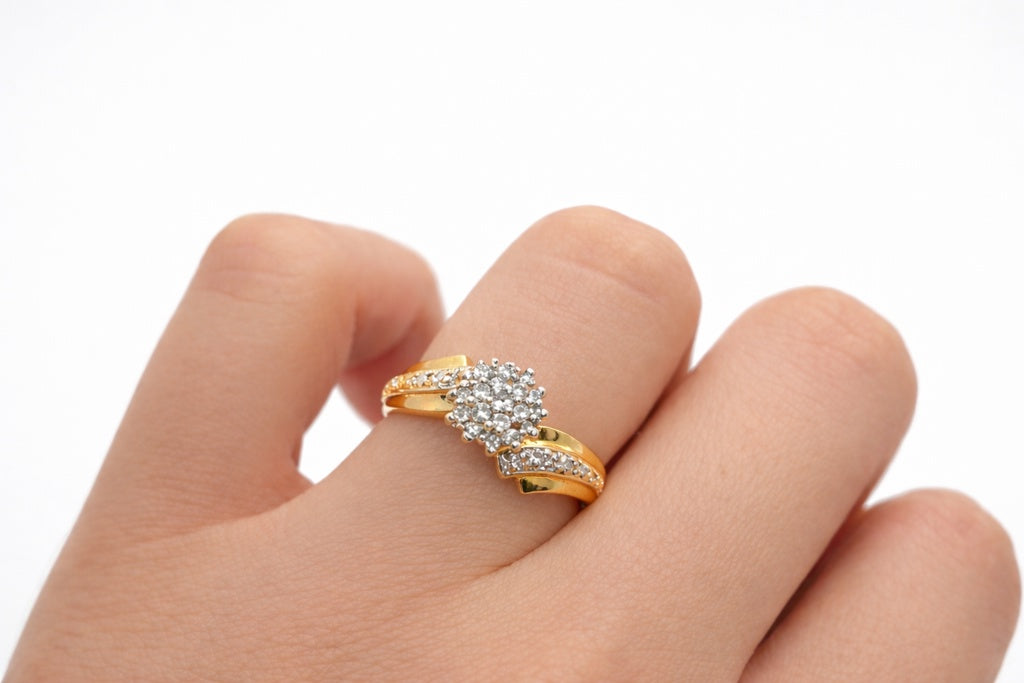 10K ELEGANT ROUND DIAMONDS WOMAN'S RING – 6 – JY Jewelry Wholesale