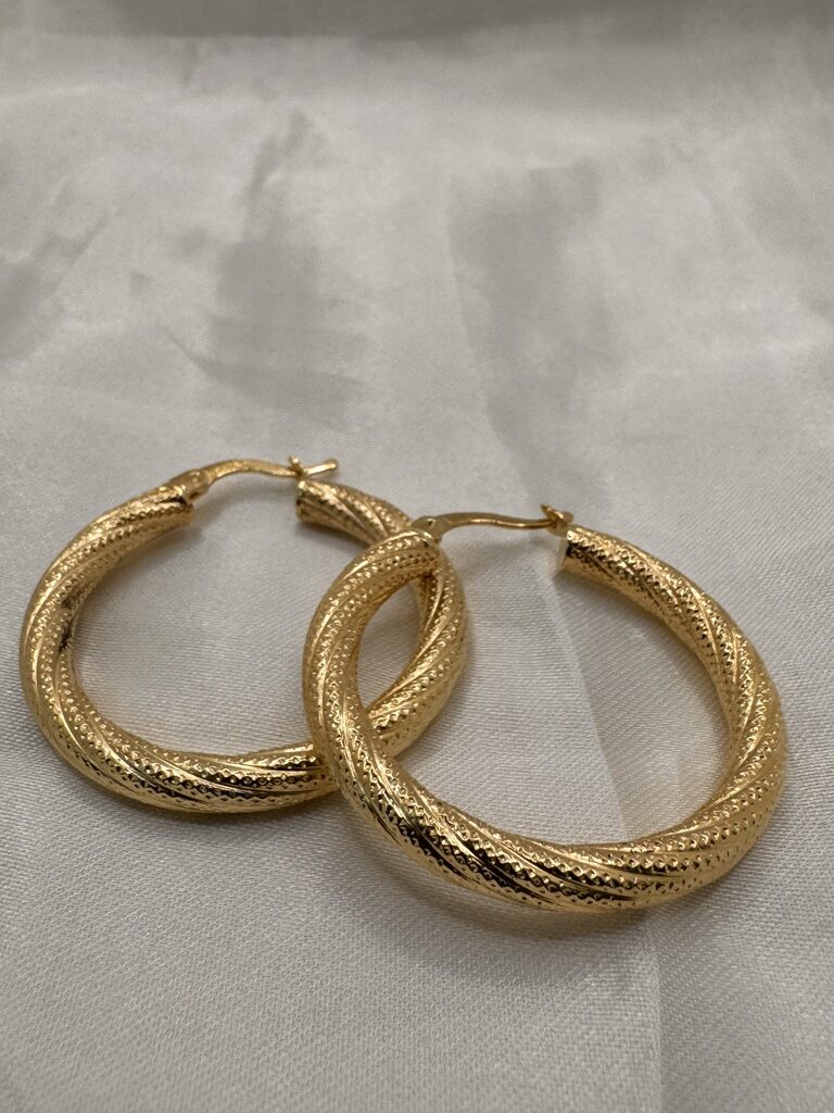 10K CROOKED NEVADAS HOOPS EARRINGS – 5 4.5MM – JY Jewelry Wholesale
