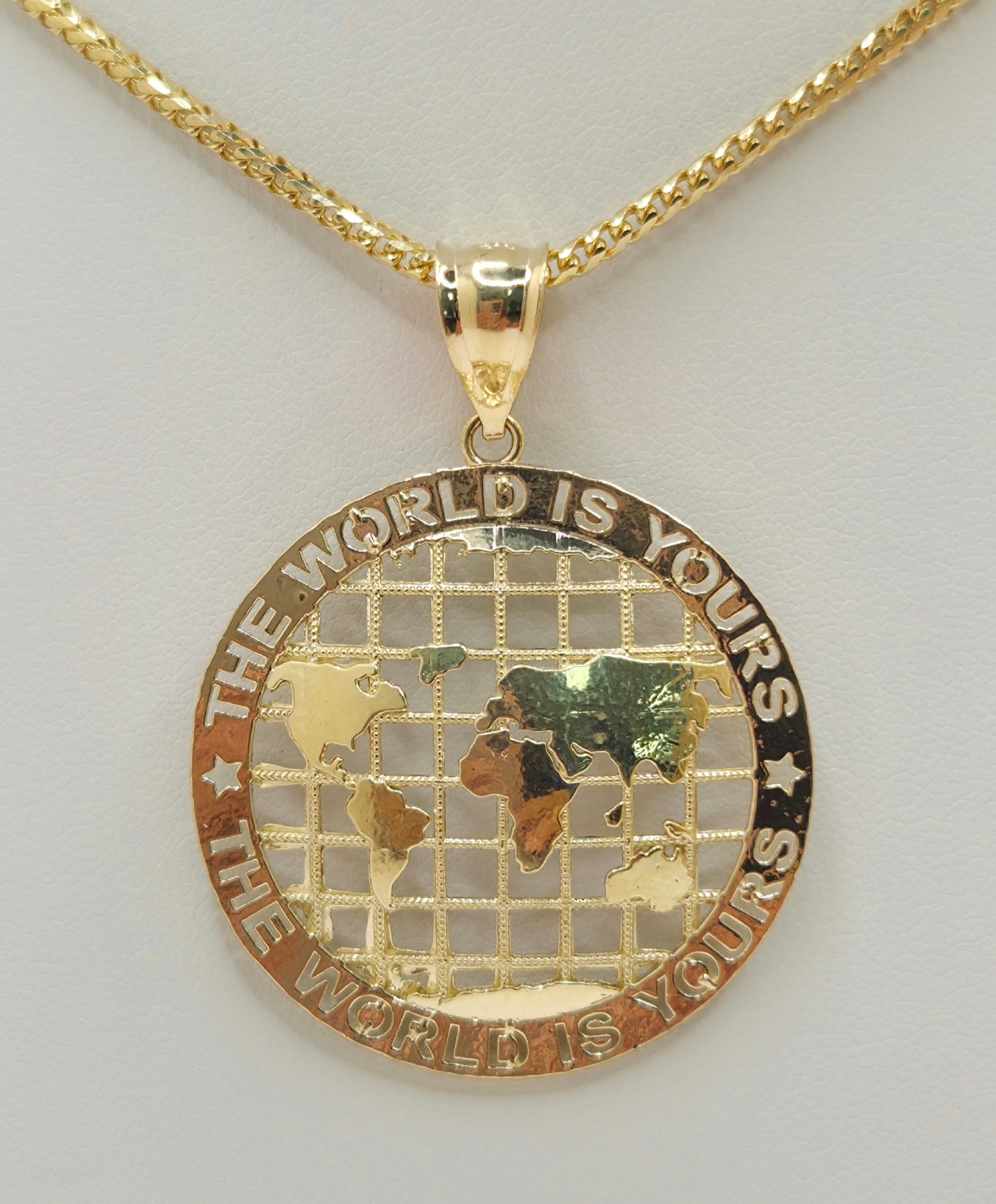 10K MEDIUM THE WORLD IS YOURS GLOBE PENDANT – JY Jewelry Wholesale