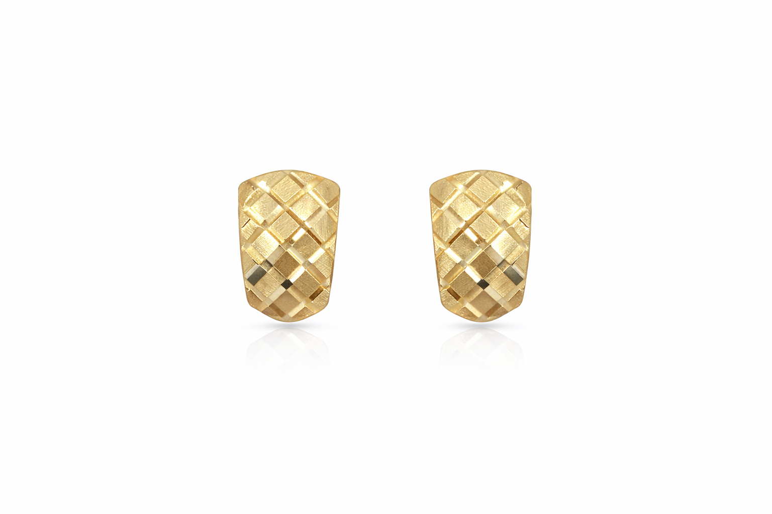 14K VINTAGE BASKET WEAVE DESIGN SQUARE OMEGA BACK EARRINGS – SMALL – JY Jewelry Wholesale