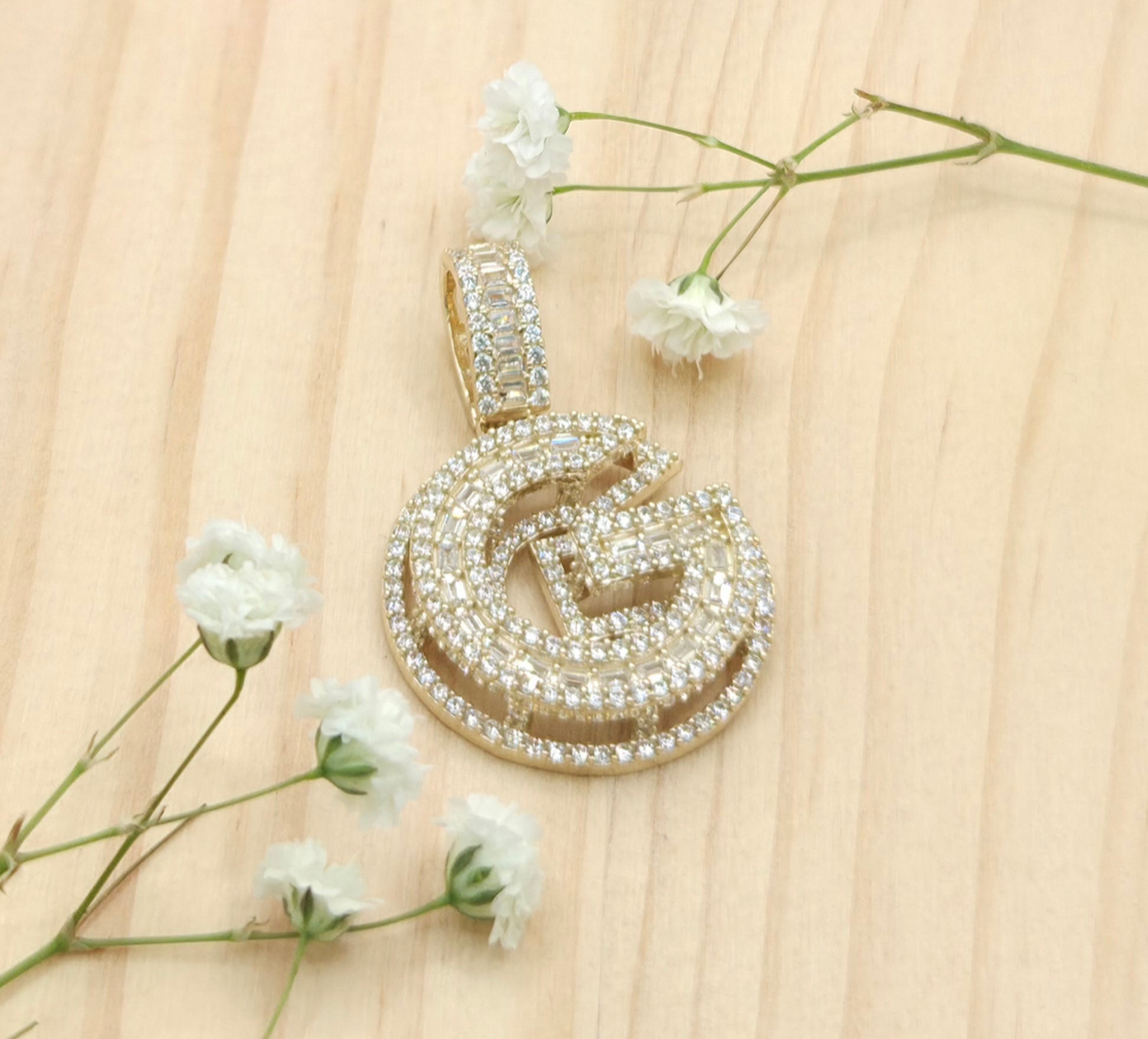 10K SMALL CZ "G" LETTER PENDANT – JY Jewelry Wholesale