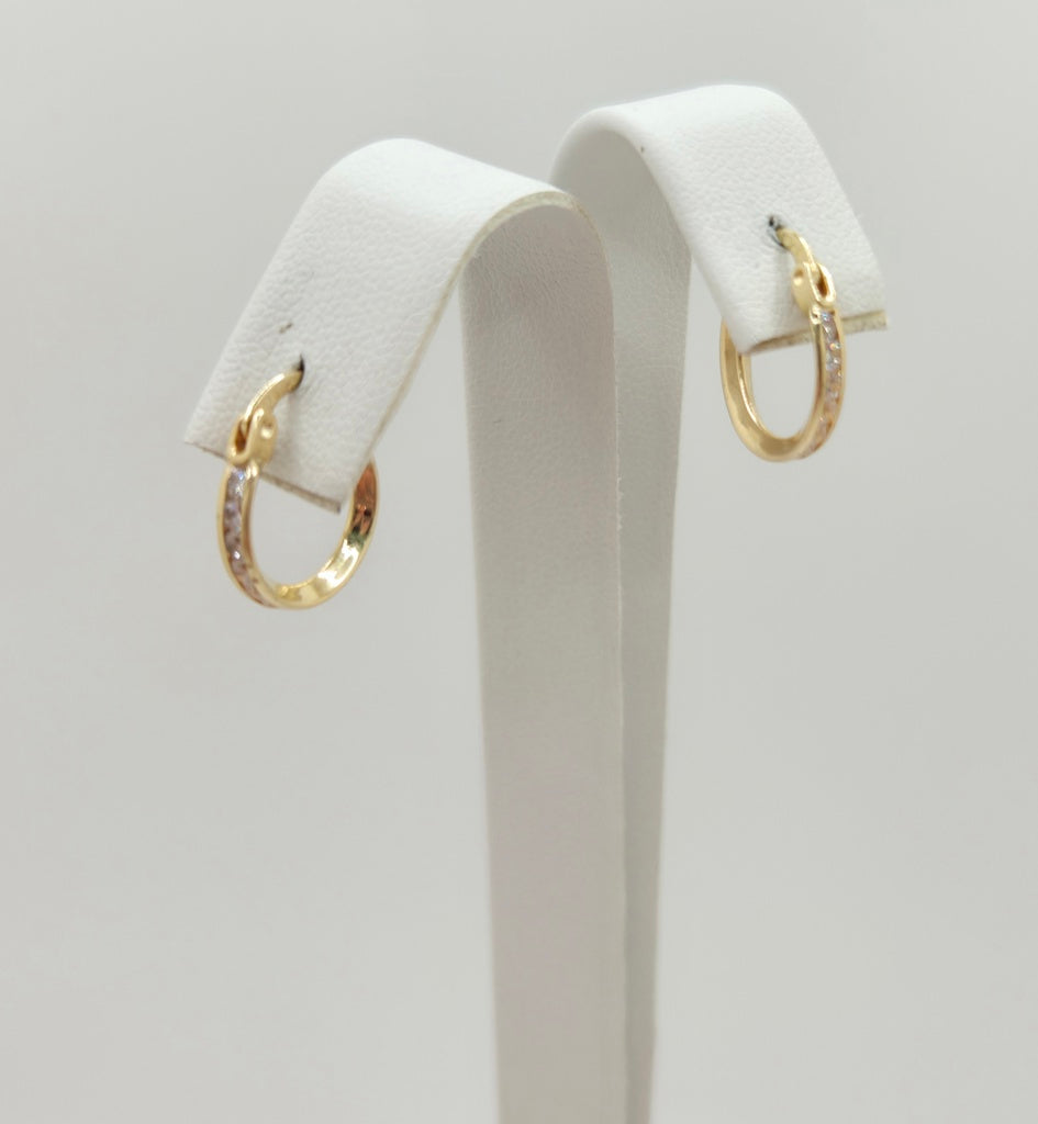 10K DELICATE CZ DETAIL HOOPS EARRINGS – 1 – JY Jewelry Wholesale