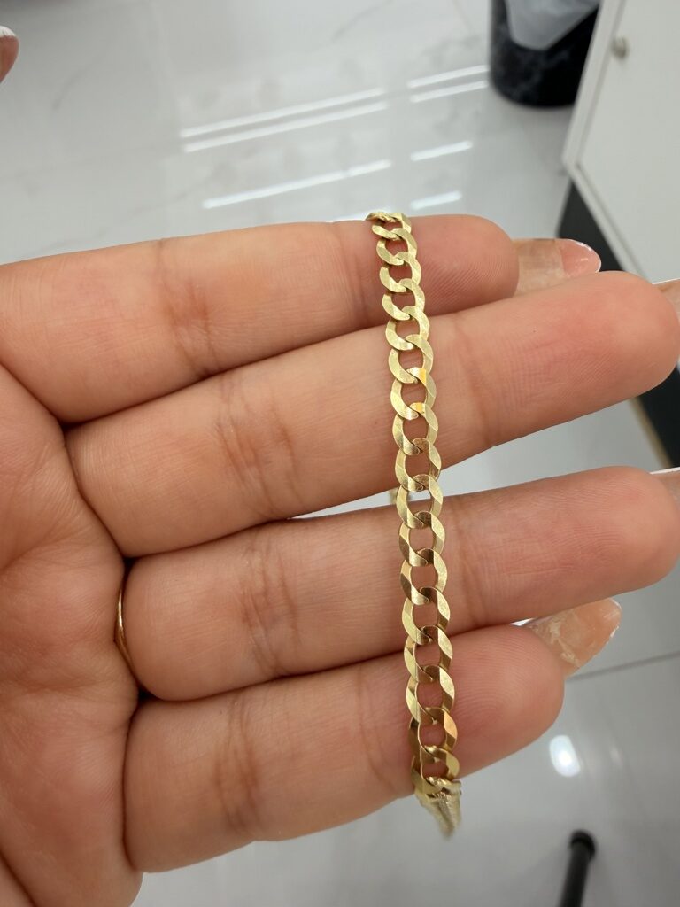 10K Gold Chain + Pendant — Solid 5mm 24-Inch Chain with Large Virgen de la Caridad Pendant – JY Jewelry Wholesale