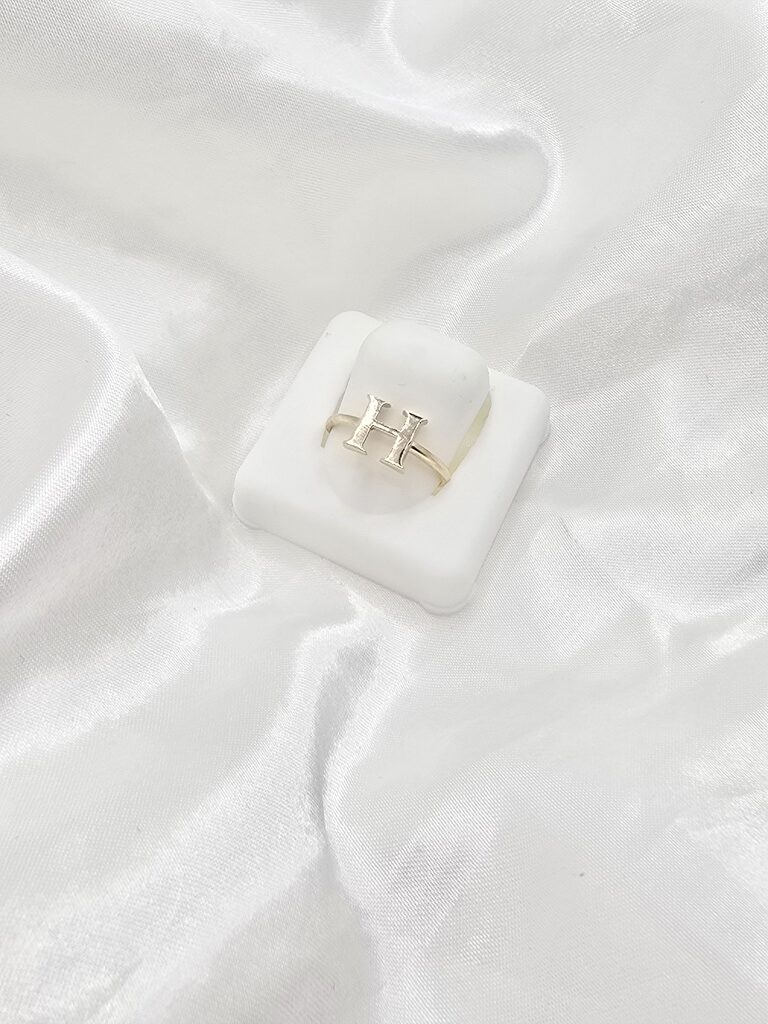 14K "H" LETTER RING – 7 – JY Jewelry Wholesale